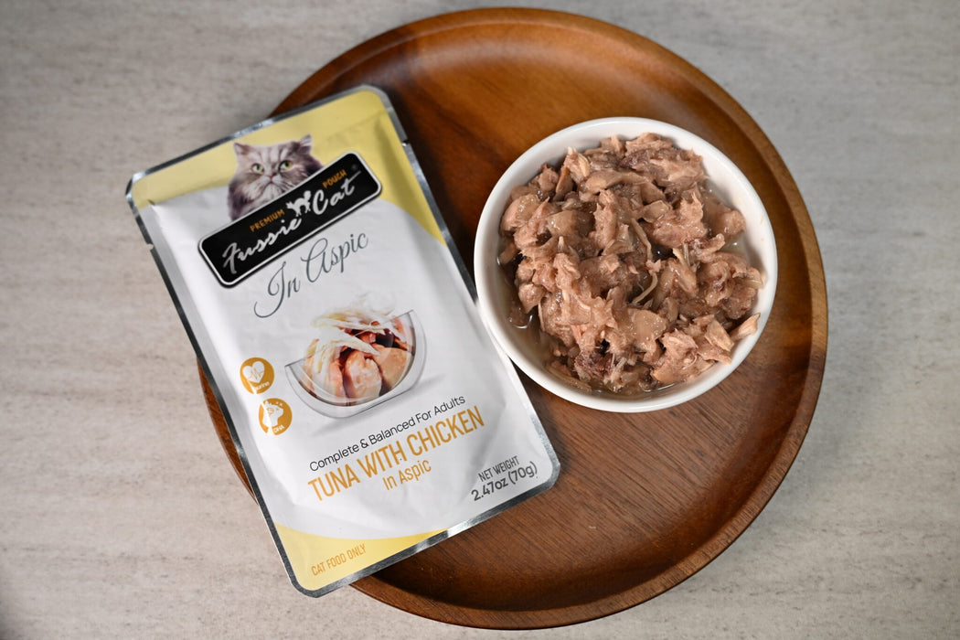 Fussie Cat Tuna with Chicken in Aspic Cat Food Recipe, 2.47oz Pouch